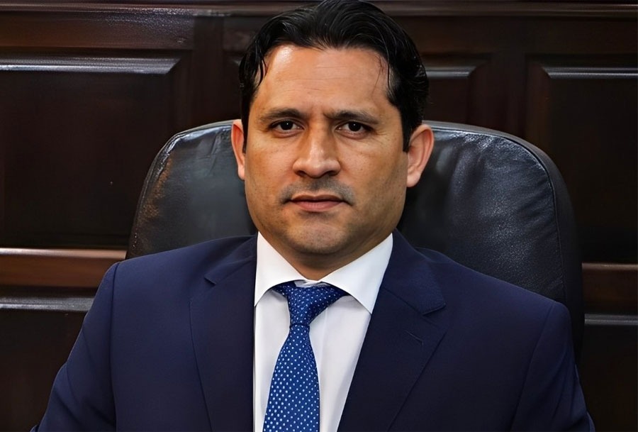 Magistrado del TJE, Mario Morazán denuncia presiones políticas e injerencia extranjera contra la justicia electoral 